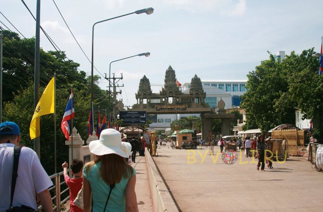 Граница Камбоджи и Таиланда в мае