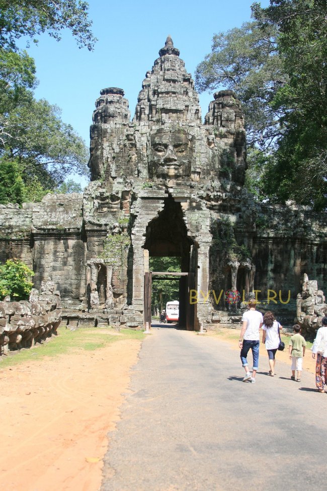 Ворота в Ангкор Том