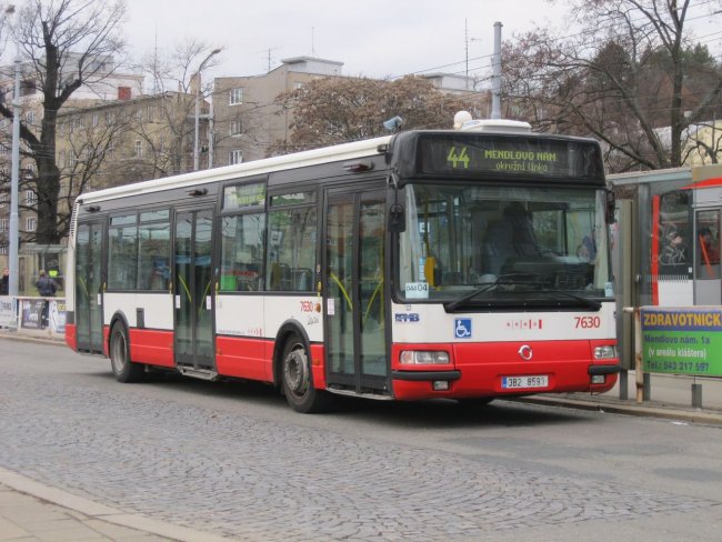 Автобус в Брно