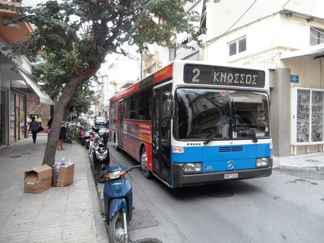 Городской автобус в Ираклионе