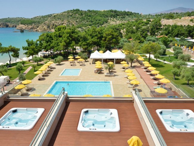 Отель Royal Paradise Beach Resort & Spa