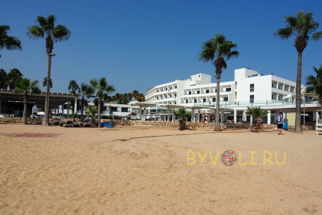 Отель Dome Beach Hotel & Resort