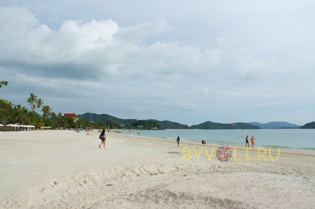 Центральная часть пляжа Пантай Сенанг