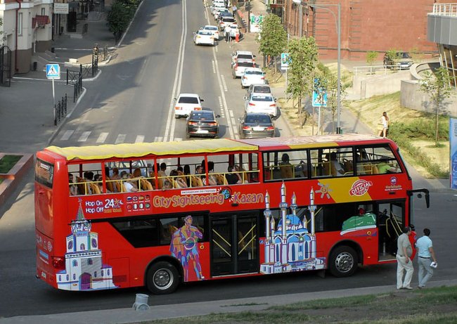 Туристический автобус в Казани