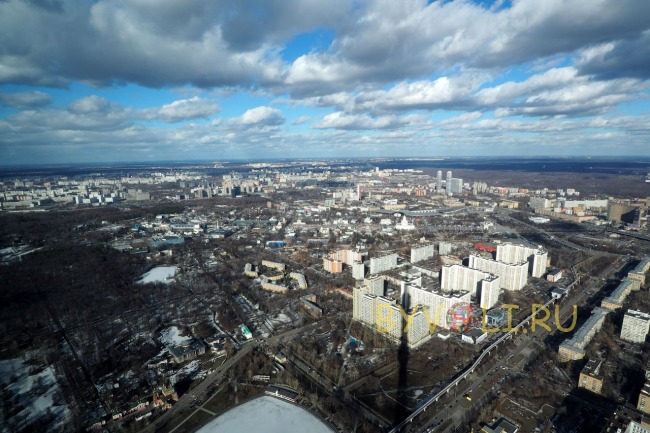 Вид на Москву с обзорной площадки на отметке 337 метров