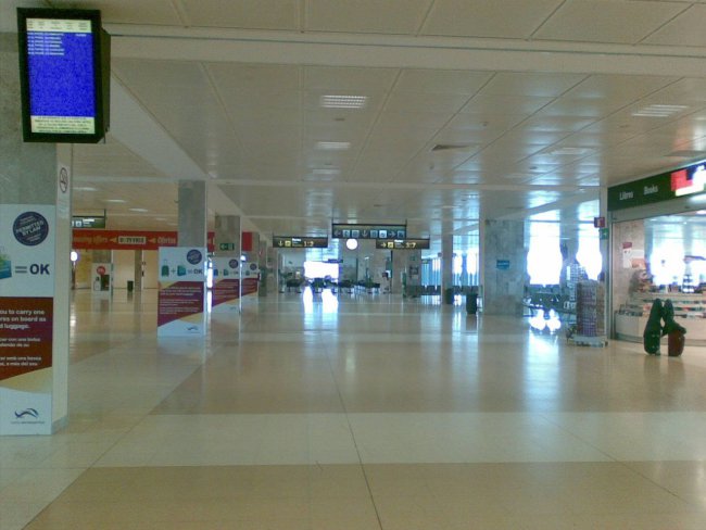 Аэропорт Жирона