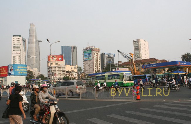 Уличное движение во Вьетнаме