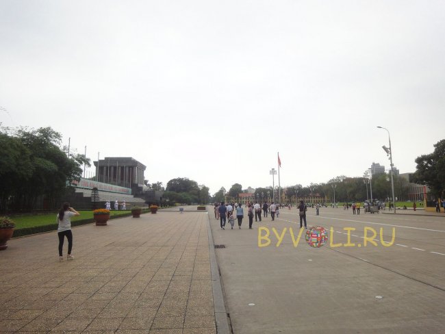 Площадь Ba Dinh