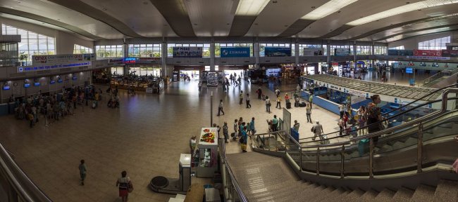 Внутри терминала