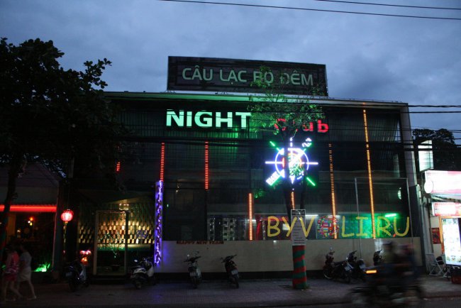 Ночной клуб в Нячанге