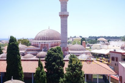 Мечеть Сулеймана в Старом городе Родос
